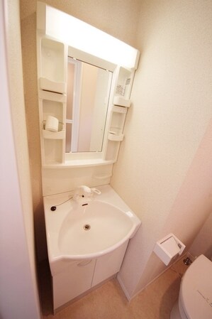 Colorz Hiyoshiの物件内観写真